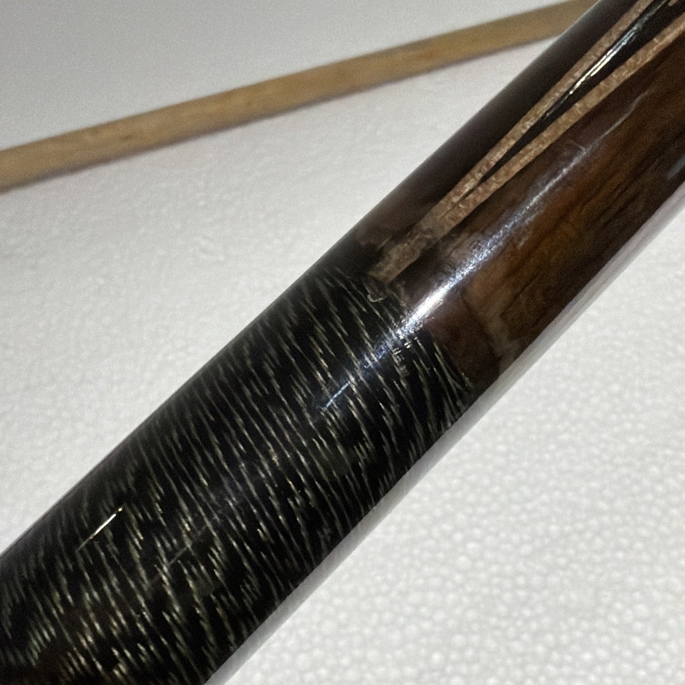 Used PADICO billiard cue 58”