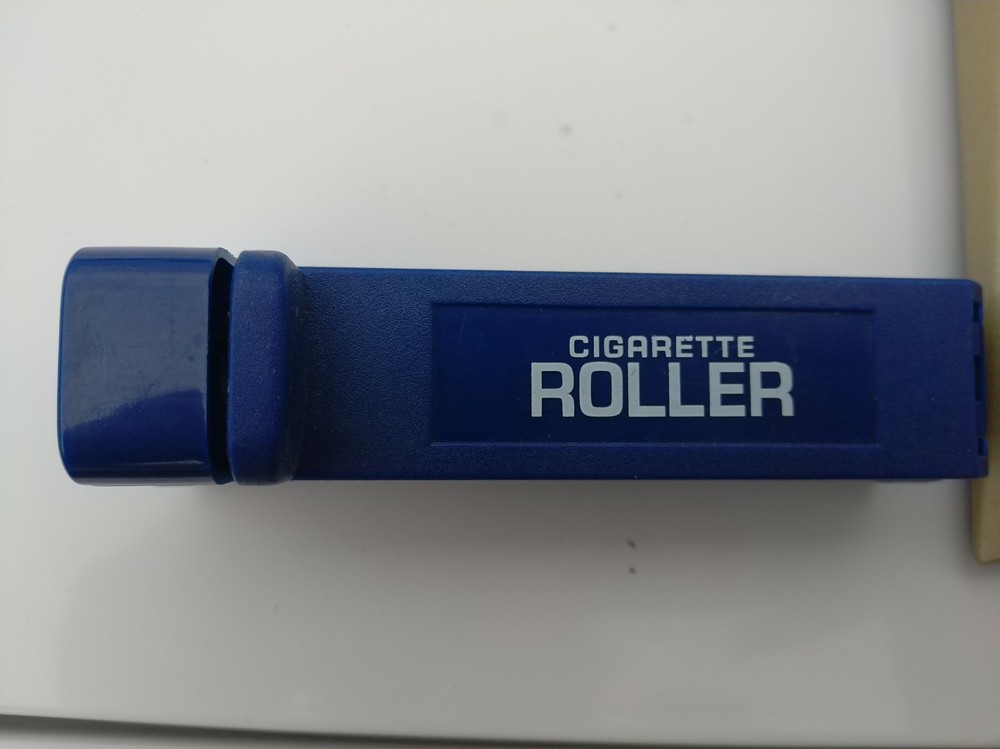 cigarette roller