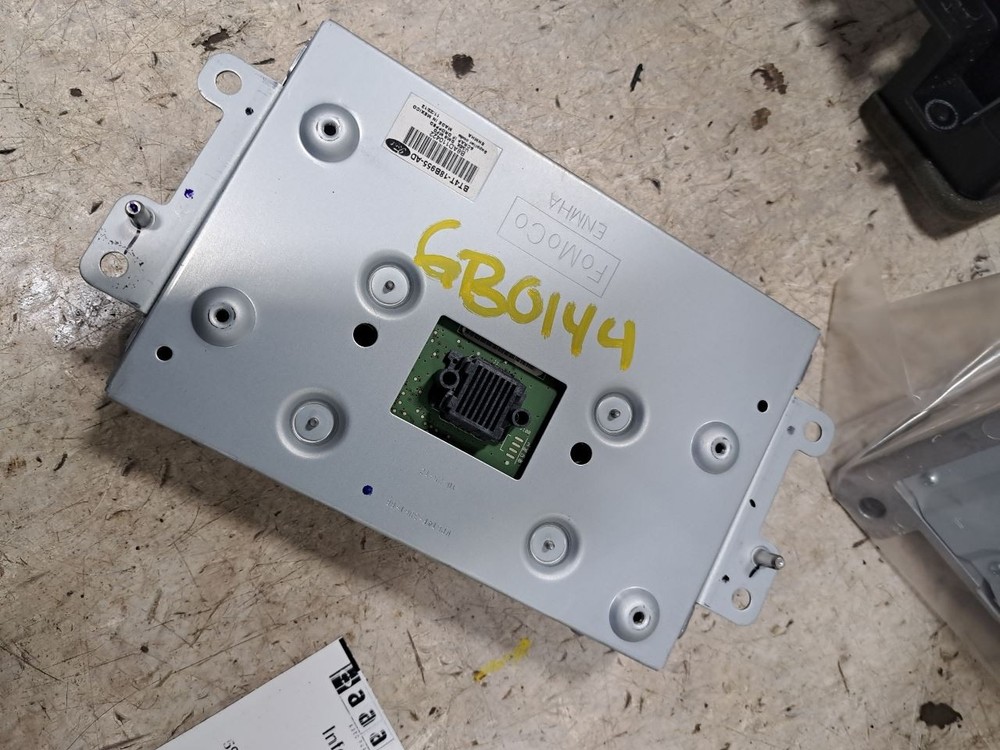 2013 Edge Display Screen Sku#4376137