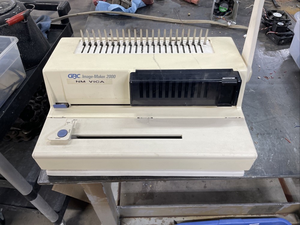 GBC Image Maker 2000 Comb Binding Machine