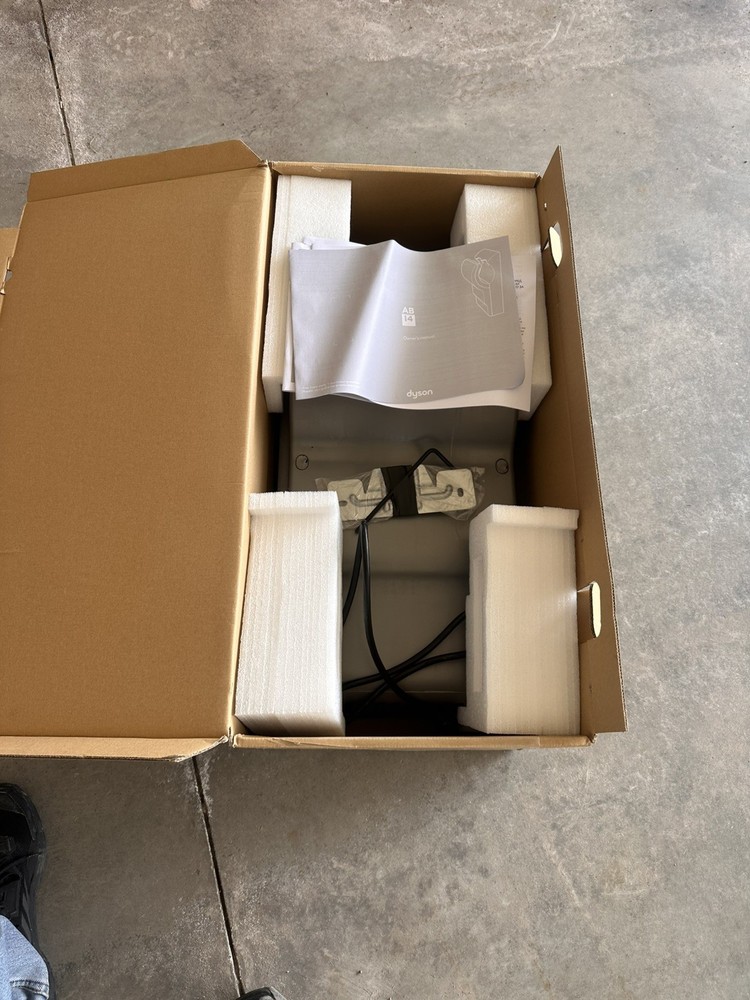 Dyson AB02 Airblade Automatic Hand Dryer 120V - Grey