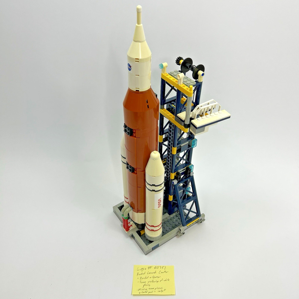 Lego City Rocket Launch Center 60351 INCOMPLETE Missing Pieces Space NASA