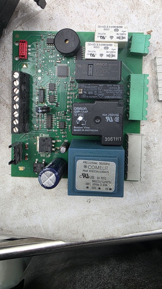 LAE AR2-28 Versatile Split Refrigeration Controller AR2-28C1Q5U-2TM