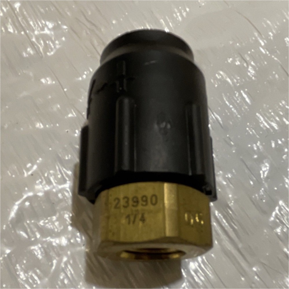 Spraying Systems Co. 23990 Pressure Washer Nozzle & Fitting Adapter