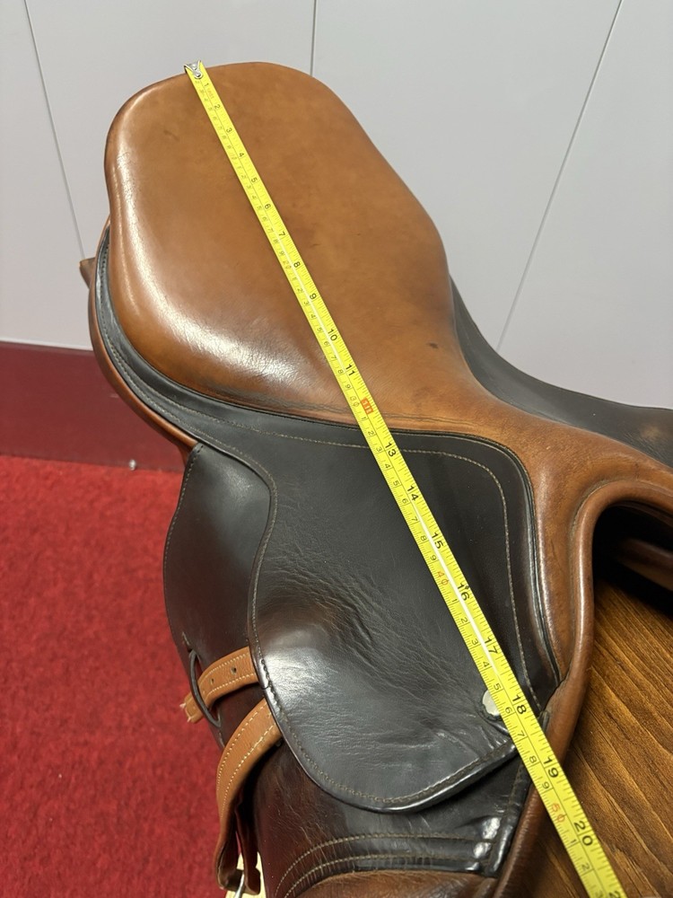 Close Contact Jumping Saddle 18” MW