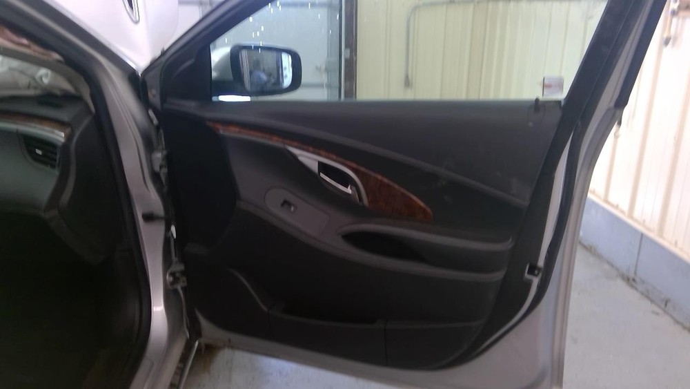 Used Headrest fits: 2013 Buick Lacrosse Grade A