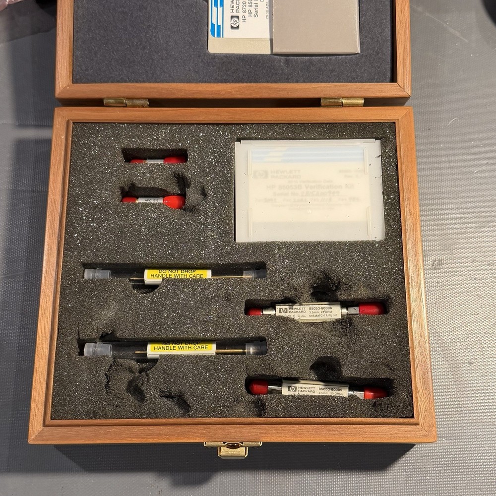 Agilent 85053B 3.5mm, HP Network Analyzer Verification / Cal Kit READ