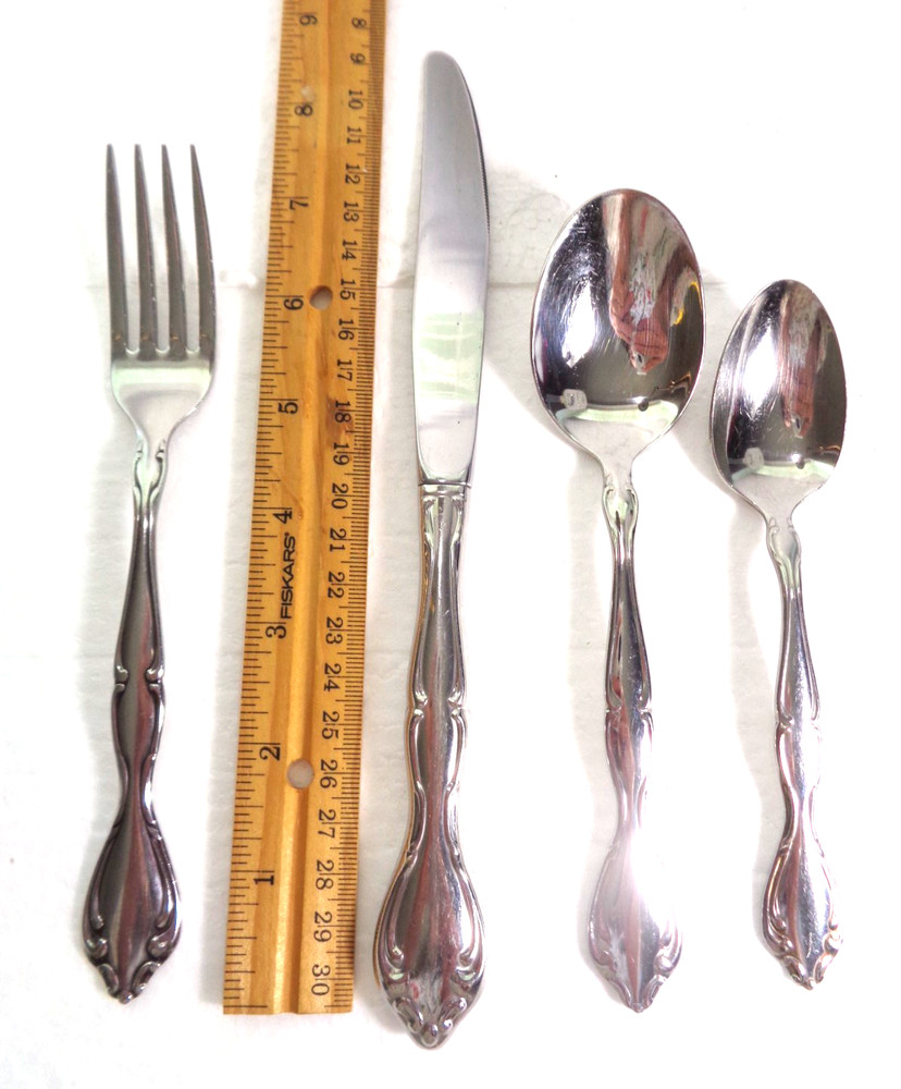 ONEIDA Cantana MIXED Stainless Flatware 6 Four Piece Settings NO SALAD FORK READ