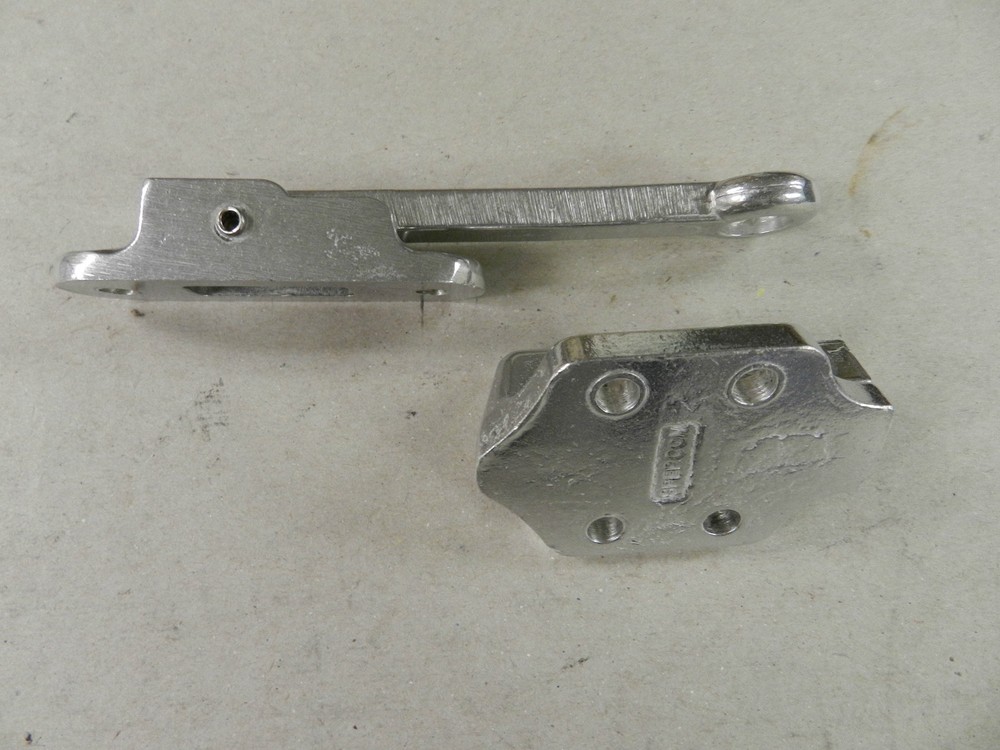 (1)Trailer 4" Camper RV Door Holder Hold Back Hook & Keeper Style ALUMINUM Latch