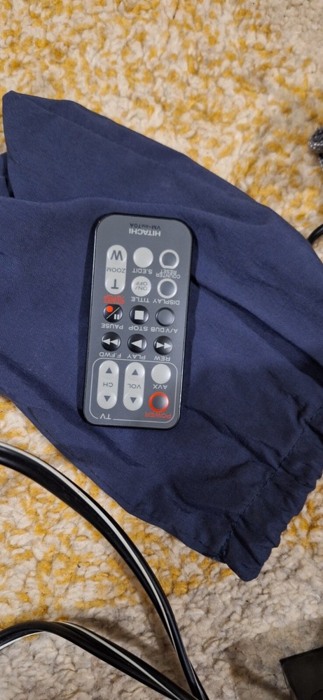 Hitachi VM e58A video camera Read Please