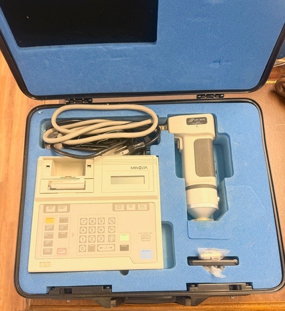 Minolta Data Processor DP-301, CR-300 Series Chroma Meter, Case Kit