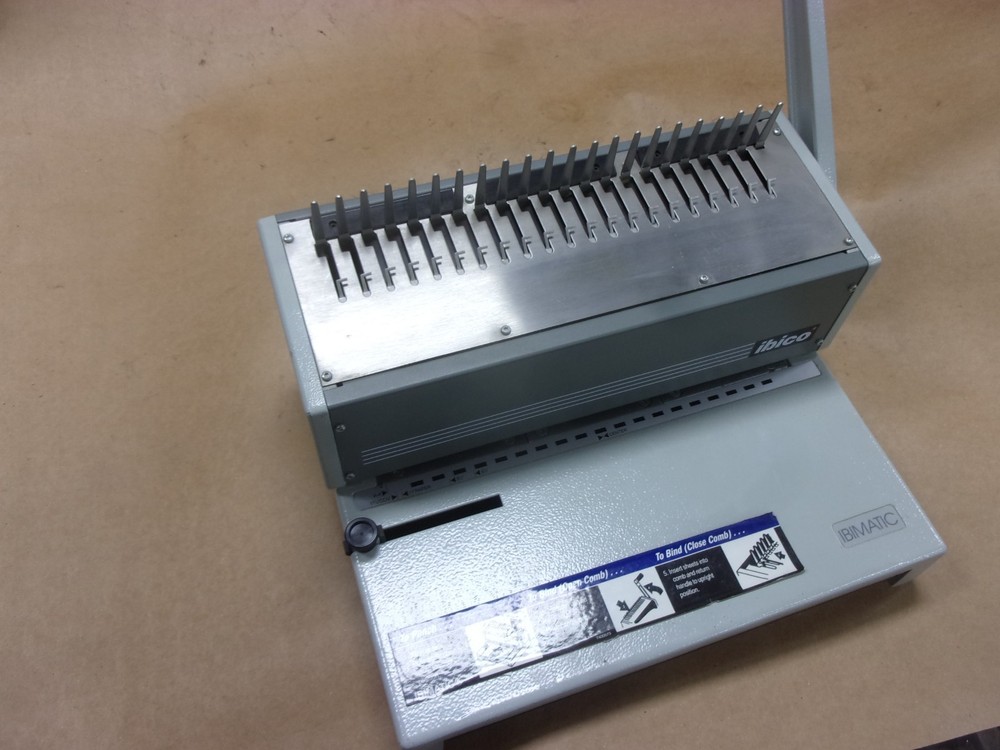 IBIMATIC Manual Hole Punch & Comb Paper Document Book Binding Machine Quartet