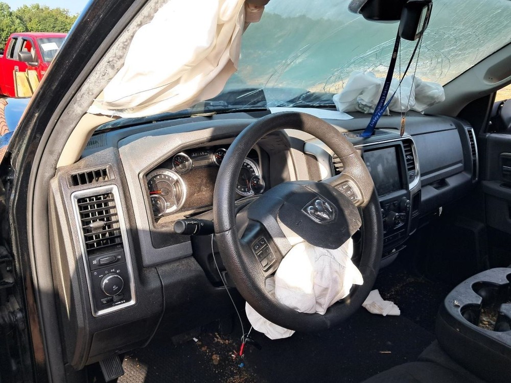TDODR1500 2019 Glove Box 4735909