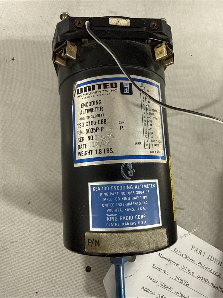 Encoding altimeter United instruments Removed From Pilatus Porter PC-6