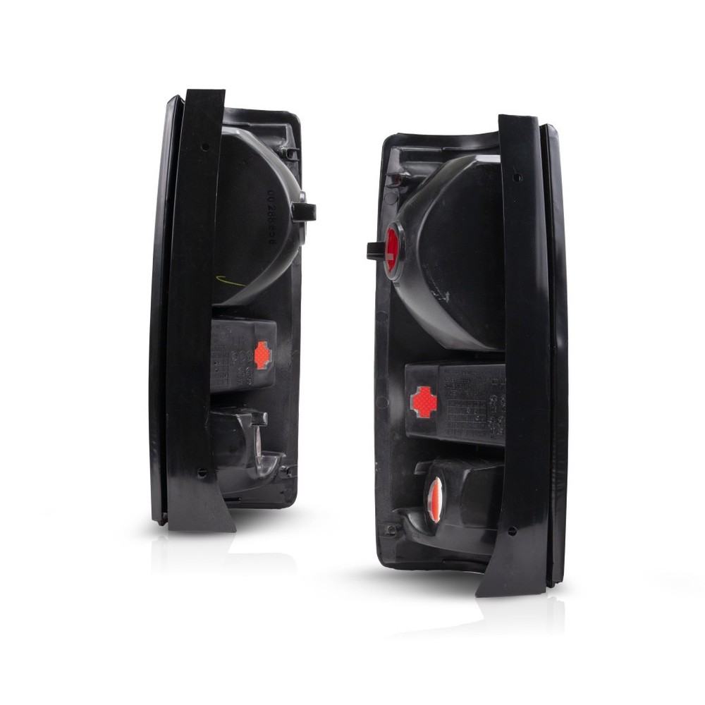 For Chevy S10 Blazer Tail Light 1983-1994 Pair Driver & Passenger Side Black