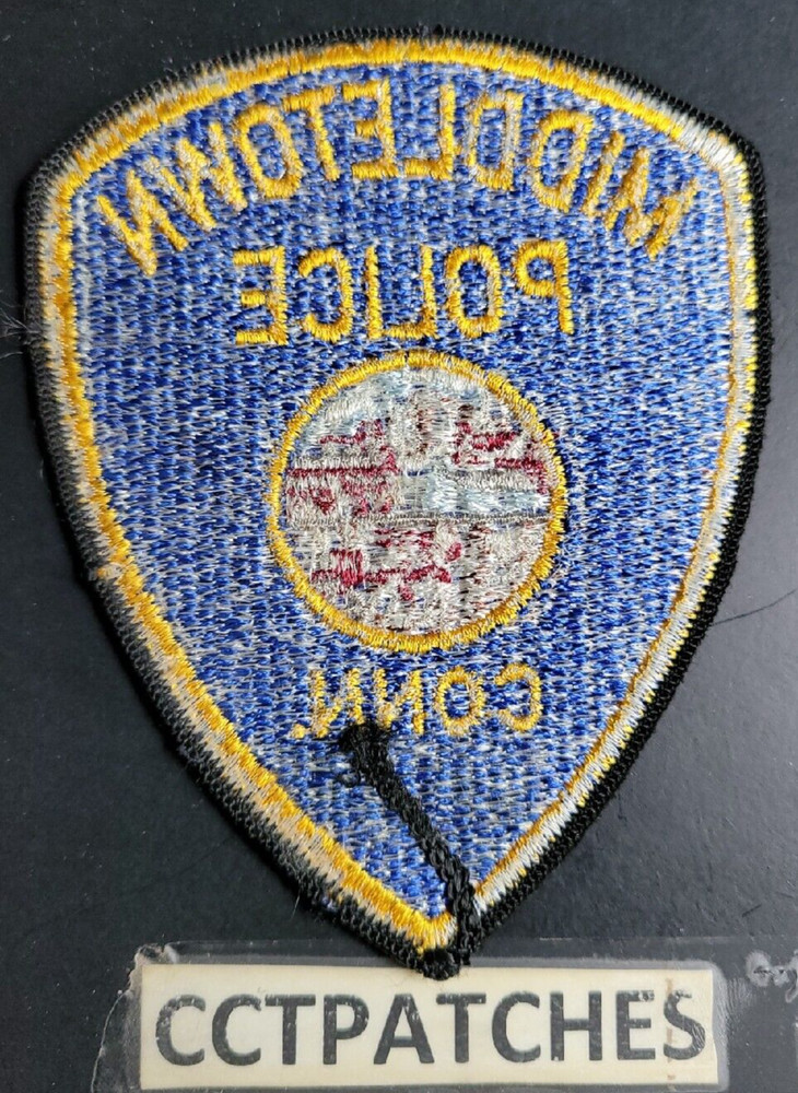 MIDDLETOWN, CONNECTICUT POLICE SHOULDER PATCH CT