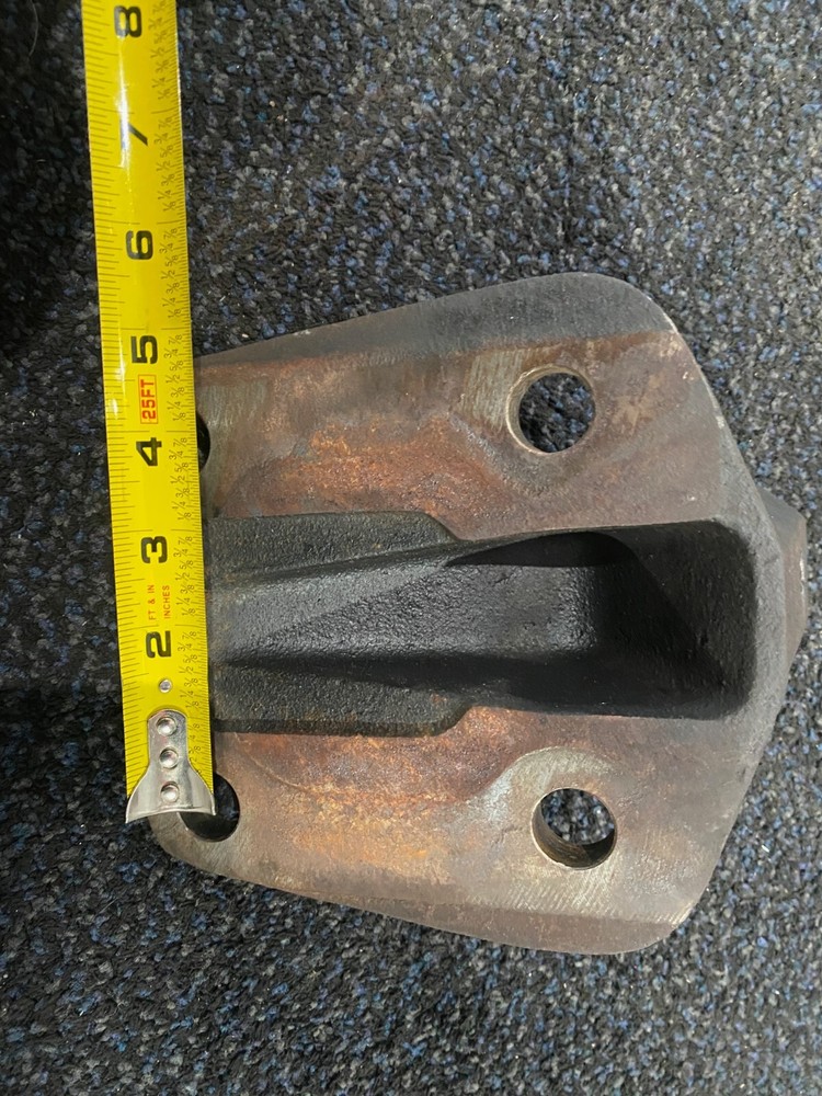 International Diesel Engine Rear Engine Mount 1864755C3
