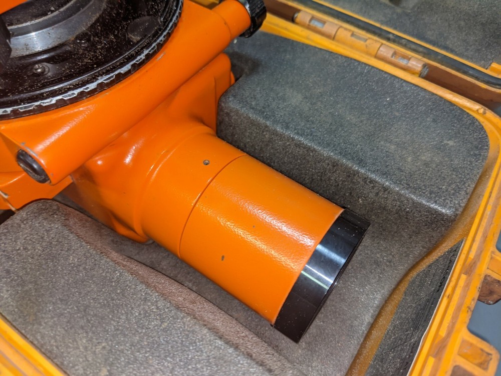 Topcon Automatic Level Model AT-D4 In Hard Case (134)