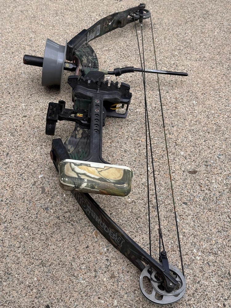 Carroll Intruder II Compound Bow Used