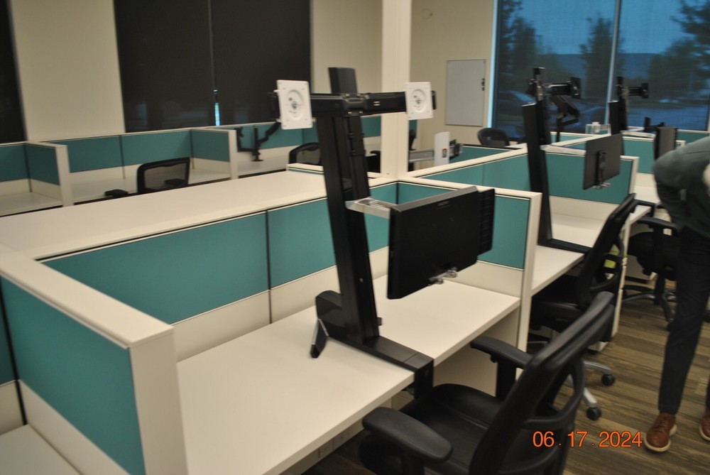 Call Stations HermanMiller Canvas benching call stations