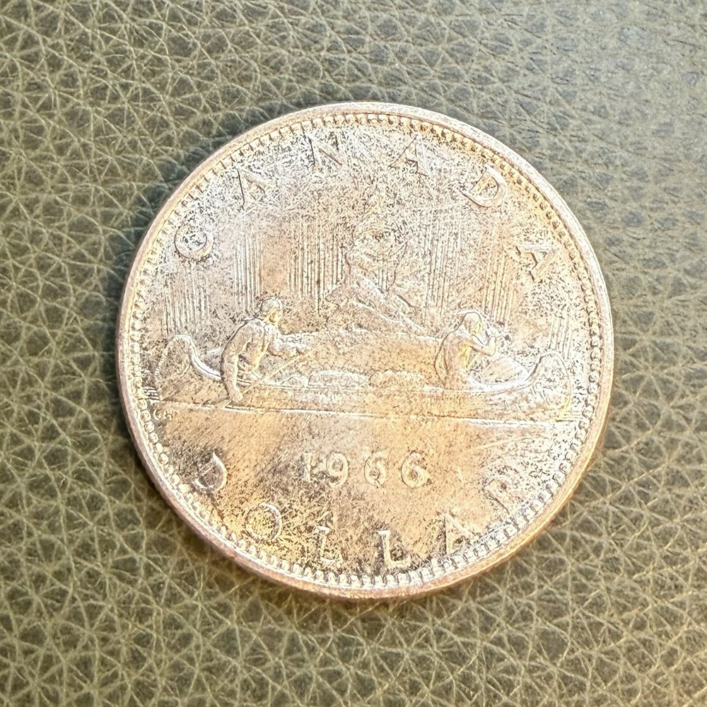 1966 Canada Silver Dollar 80% Silver Queen Elizabeth II