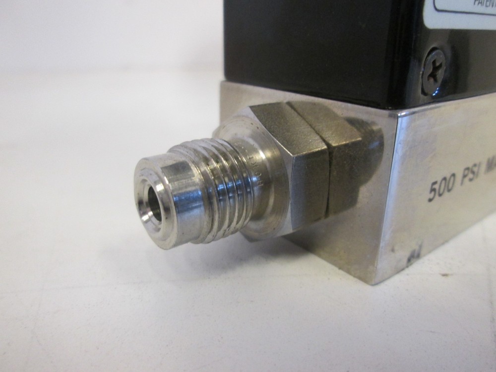 Unit Instruments, UFC-1000, Mass Flow Controller, 10 SLM, O2, Used