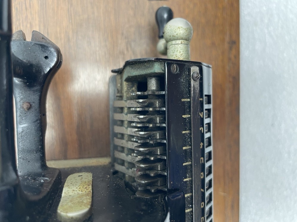 BRUNSVIGA MIDGET SYSTEM TRINKS CALCULATOR ADDING MACHINE 70062 GRIMMENATALIS