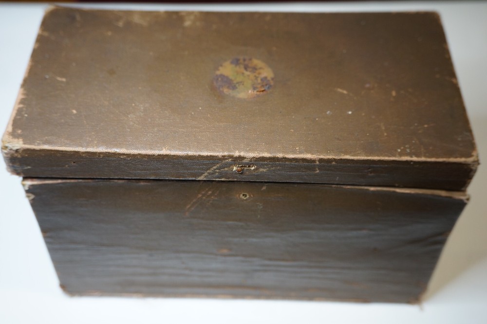 ANTIQUE E.LEITZ (LEICA) LOUPE MAGNIFIER 20X,?