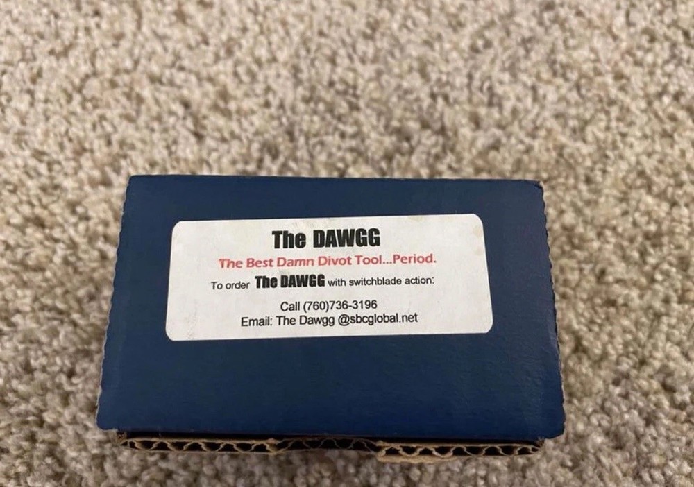 The Tawgg Divot Tool