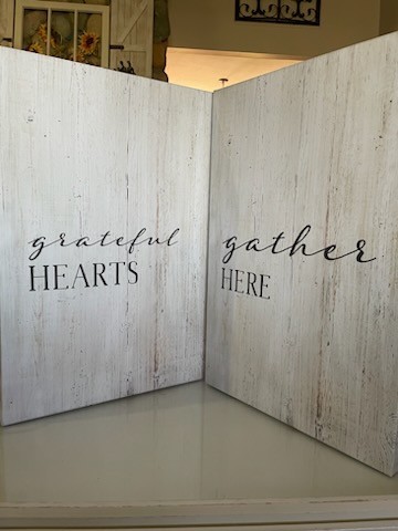 Grateful Hearts Gather Here Signs