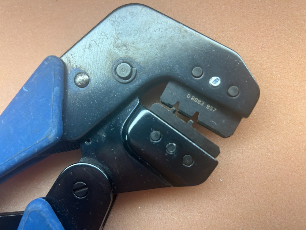 AMP H-0609 Crimping Tool w/58448-2 Die