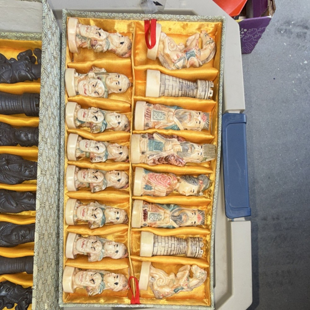 Oriental Style Resin Chess Set Multicolor with Decorative Box