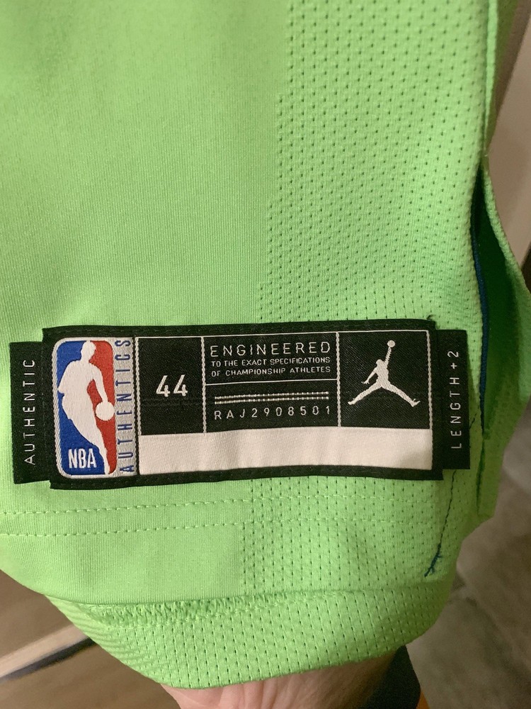 Minnesota Timberwolves - Edwards - NBA Authentic Jersey - Statement Edition Nike
