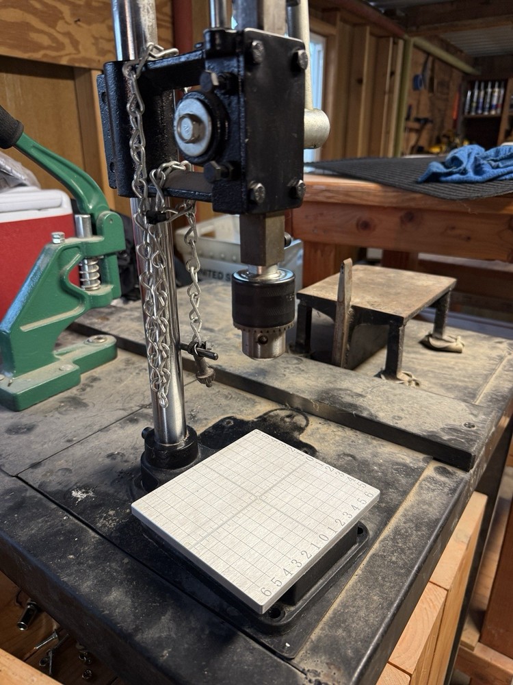 Manual Leather Hole Puncher with Grid Worktable for Leather-working