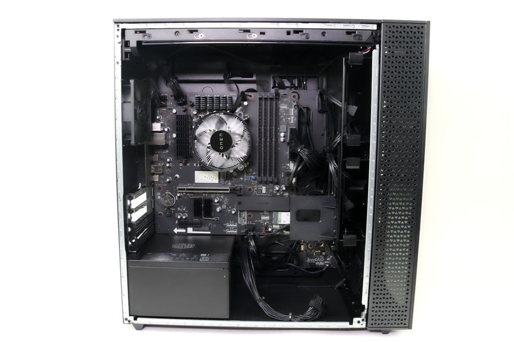 HP OMEN 30L Barebones - No CPU, RAM, SSD | Fast Ship, US Seller!