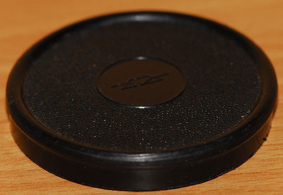 Plastic front Lens cap D42 with logo KMZ