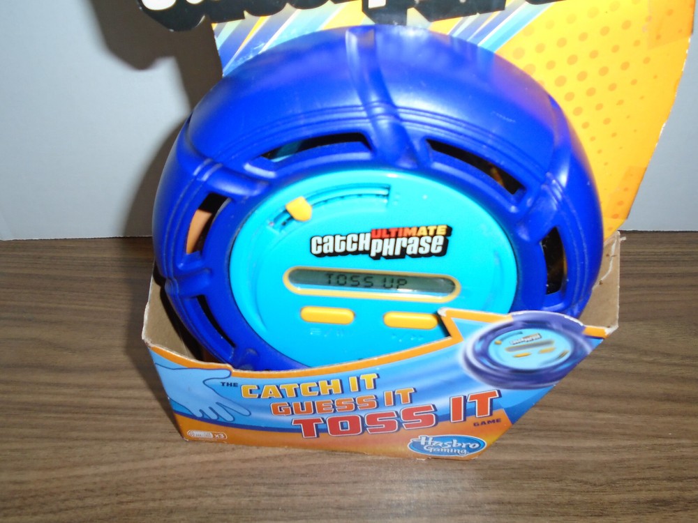 HASBRO Ultimate Catch Phrase Toy Game New in Package