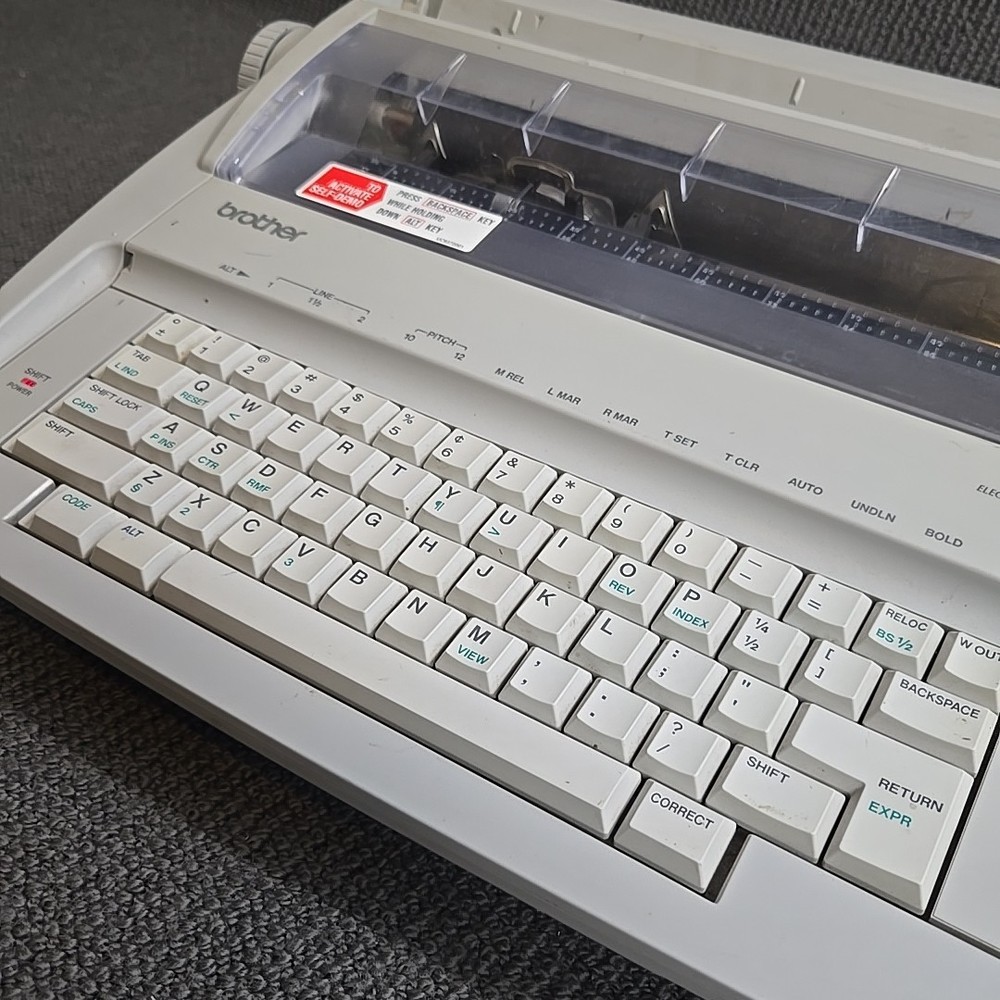 Brother Correctronic GX-6750 Electronic Typewriter - Tested