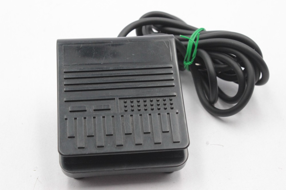 Generic Volume / Sustain Expression Pedal for Electronic Piano / Keyboard