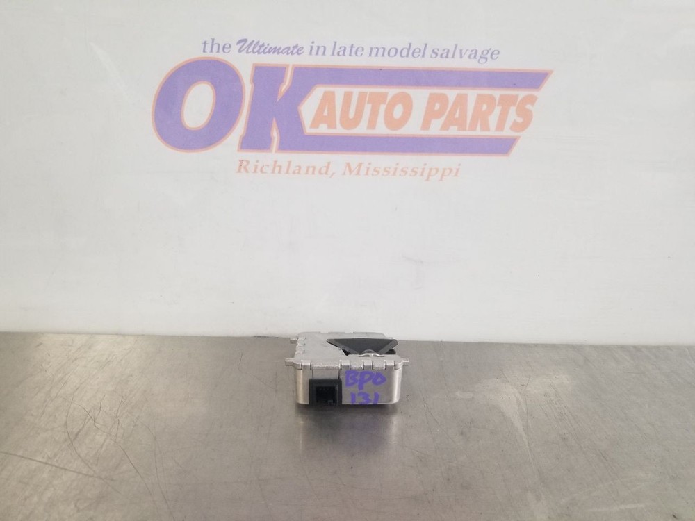 17 2017 MERCEDES E400 207 TYPE FRONT VIEW WINDSHIELD CAMERA PROJECTOR 0009007507