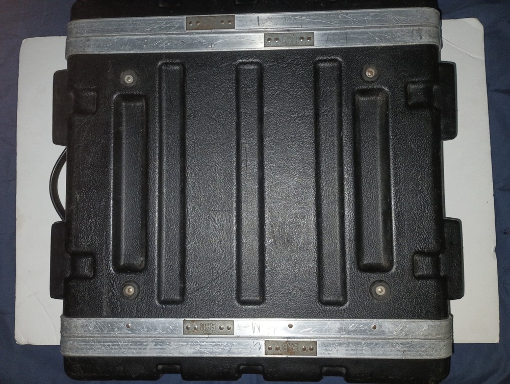 SKB 2U