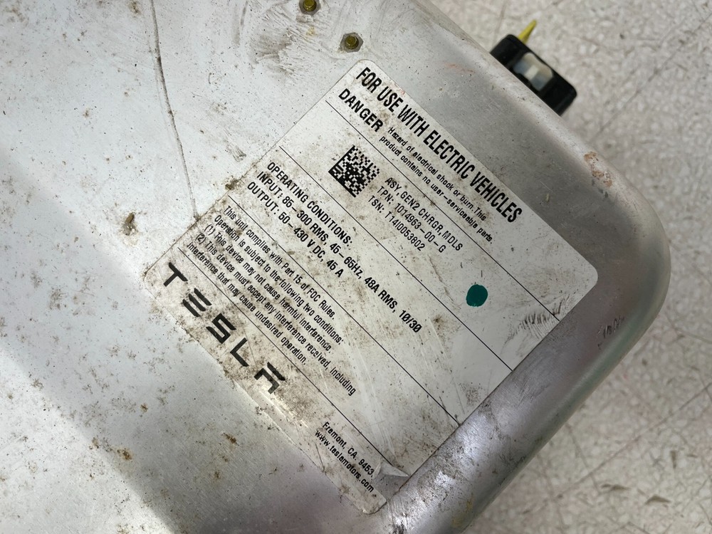 2012-2016 Tesla Model S Gen 2 High Voltage Battery Charger Module Unit 1353 OEM