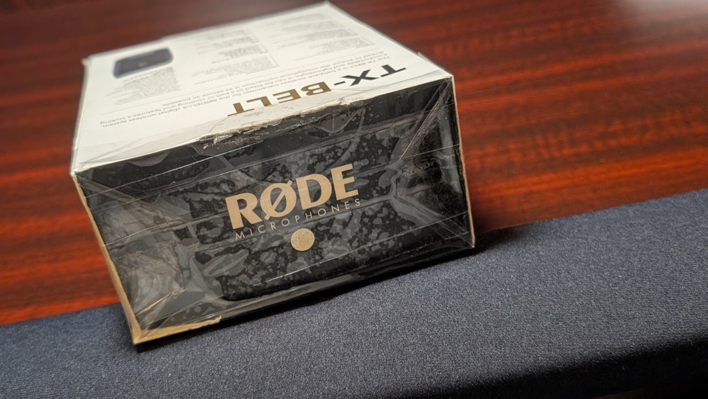 RODELINK TX-BELT Wireless Beltpack Transmitter.
