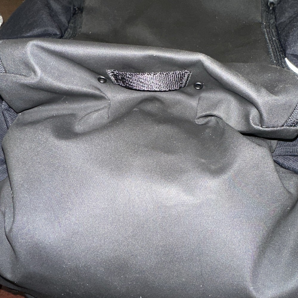 THULE 3204731 Paramount 27L Commuter Backpack New