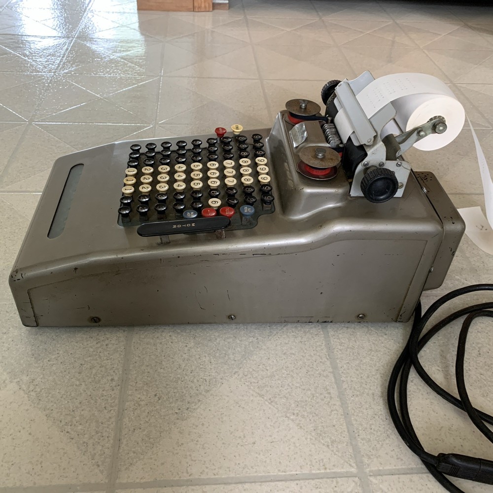 Victor Model W Motorized adding machine Vintage 1920’s