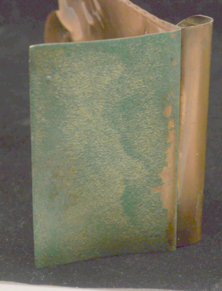 MID-CENTURY MODERN GREGORIAN HAMMERED SOLID COPPER BOOKEND w SAILBOAT DESIGN