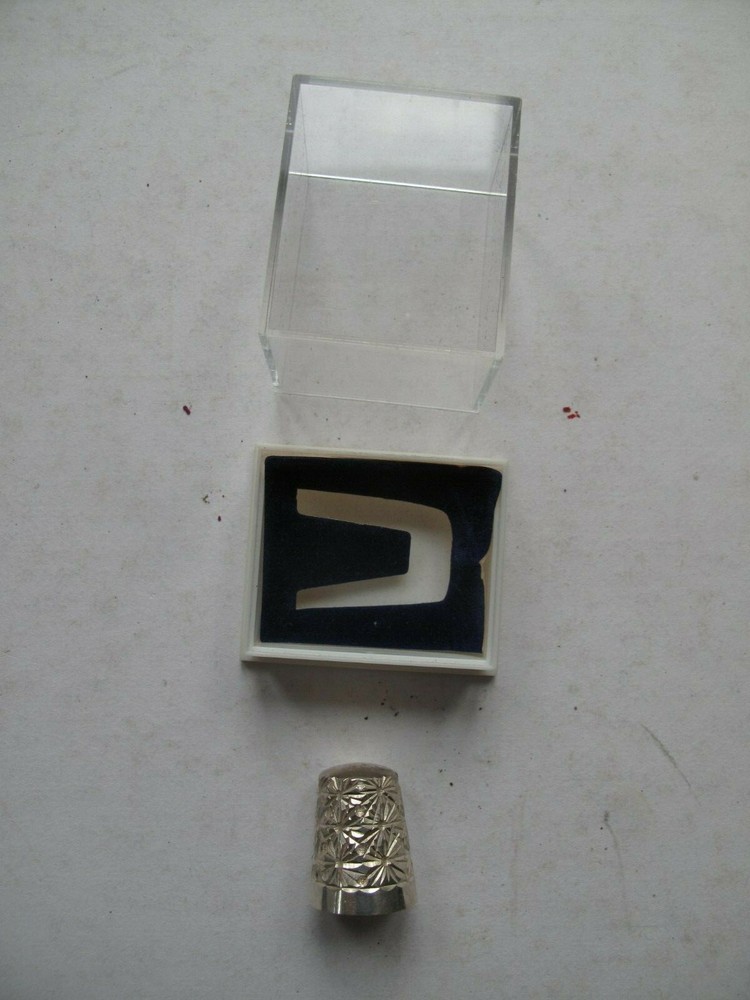 Silver thimble
