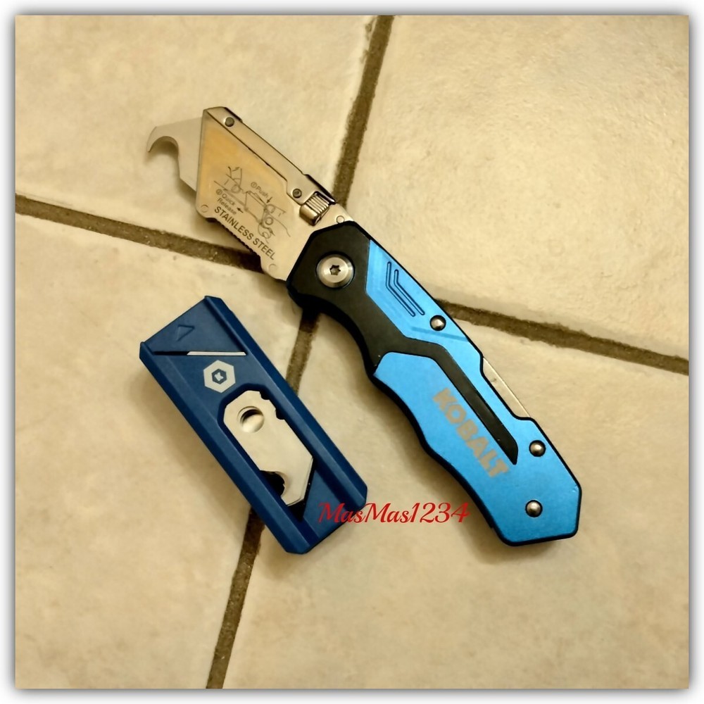 KOBALT Quick Change Folding Lockback Utility Knife - 18 Hook Blades - Box Cutter