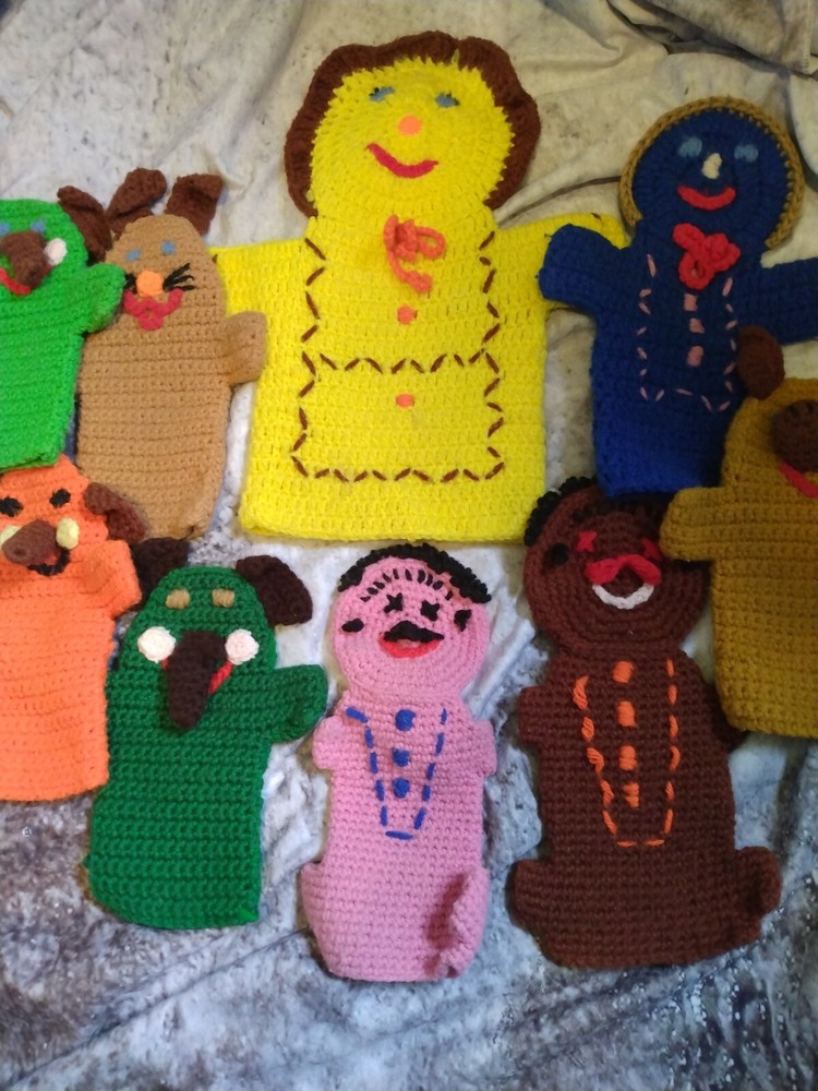 Crochet Puppets (9) Handle Puppets