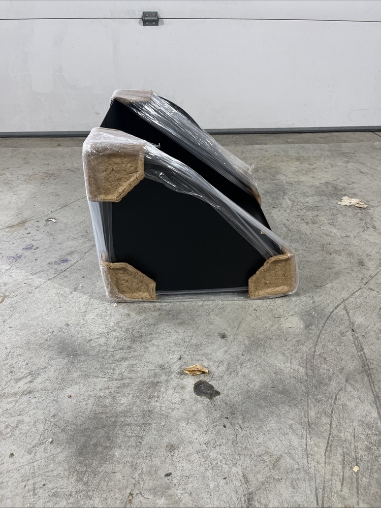 Middle Atlantic WMS-20 Wall Mount shelf